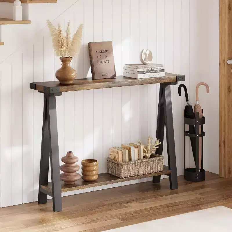 Console étroite avec 2 étagères - Cadre métallique en V, espace de rangement, design rustique - Parfaite comme table de canapé ou de couloir, dans le salon, le couloir, l'entrée