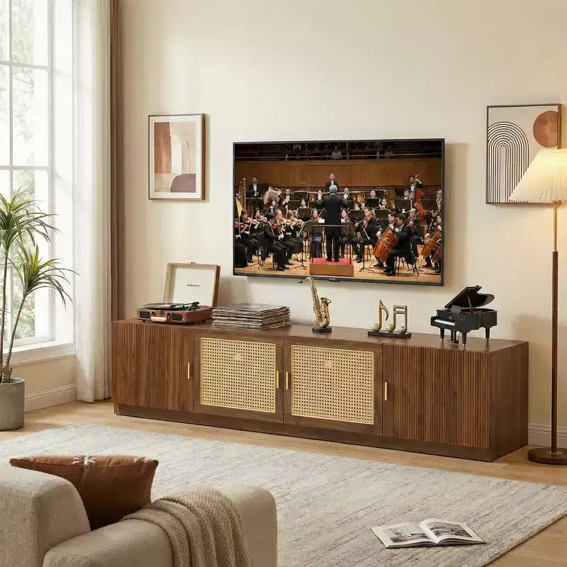 Meuble TV pour téléviseurs jusqu'à 85 pouces, console TV pour salon, console multimédia avec portes en rotin, meuble TV avec étagère réglable pour chambre à coucher