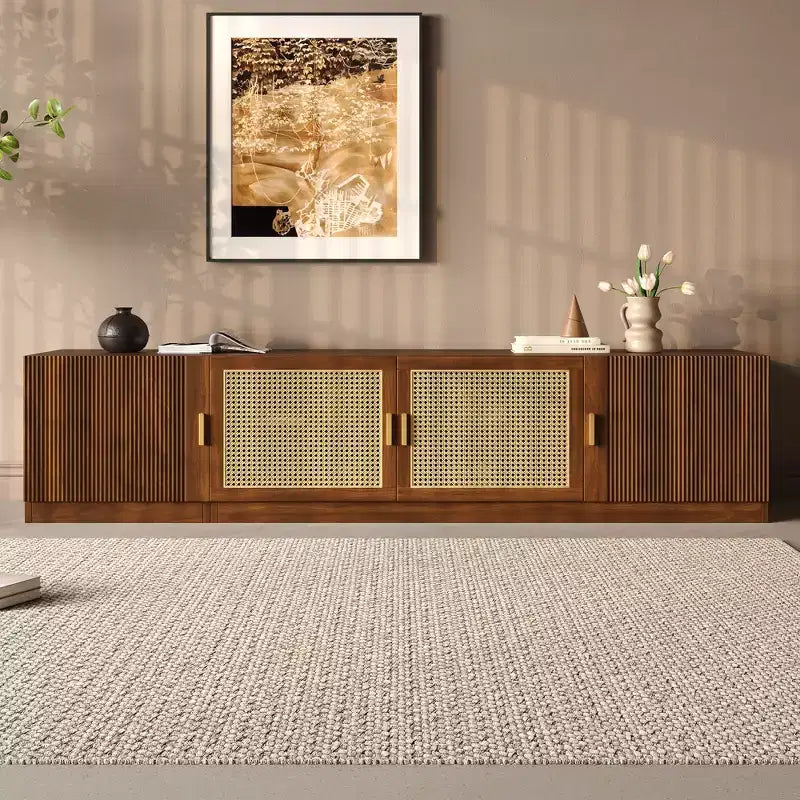 Meuble TV pour téléviseurs jusqu'à 85 pouces, console TV pour salon, console multimédia avec portes en rotin, meuble TV avec étagère réglable pour chambre à coucher